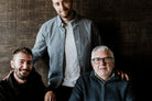 Massimo Rattalino en zijn zonen Andrea en Maurizio van wijnhuis Ratalino in Barbaresco, Piemonte